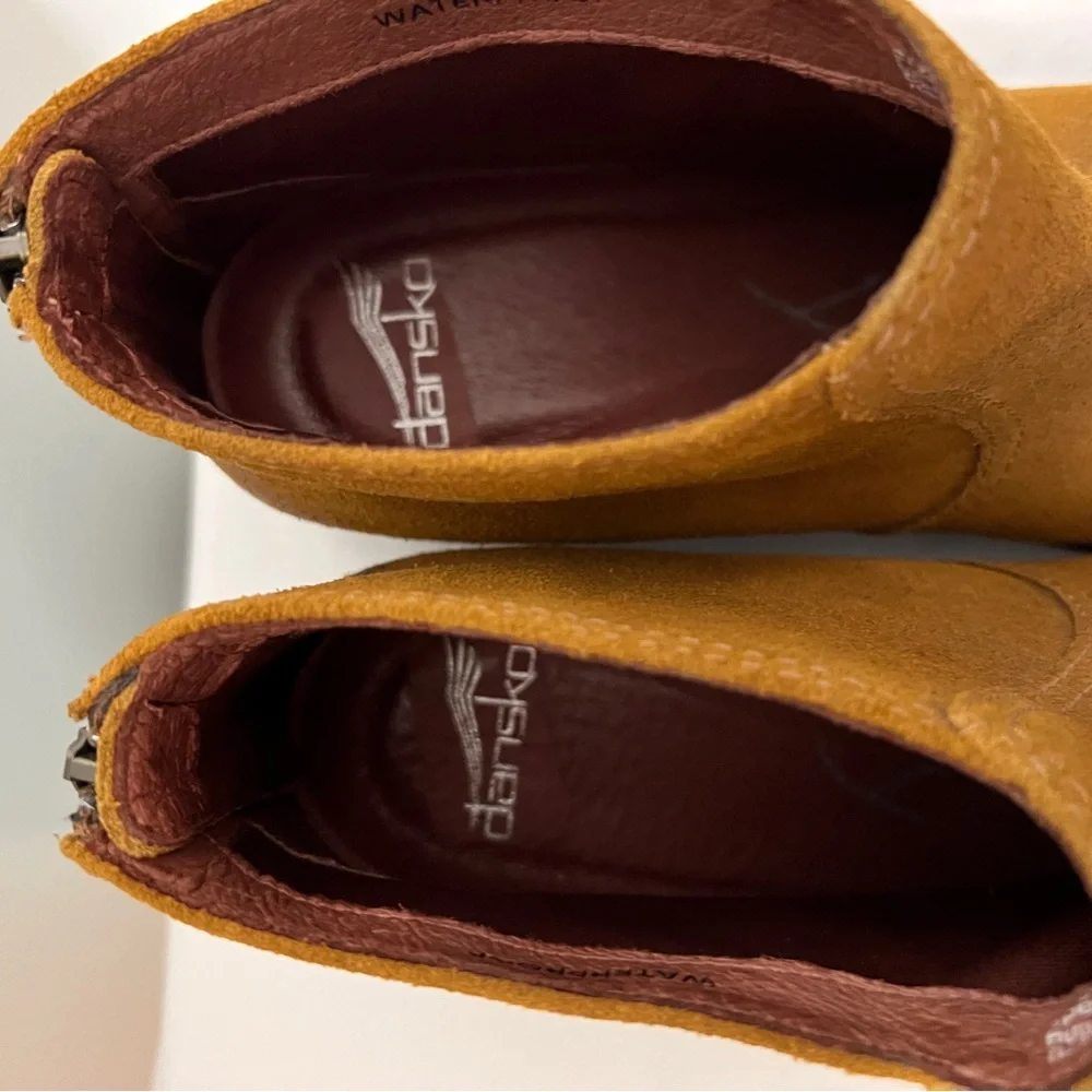 Dansko Waterproof Suede Leather Ankle Boots Size 39 - Picture 6 of 10